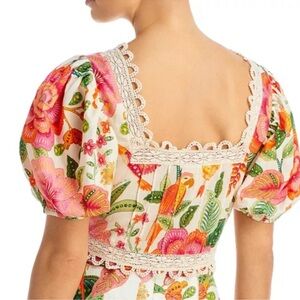 Farm Rio Macaw Bloom Off White Crop
Blouse Short Sleeves Large